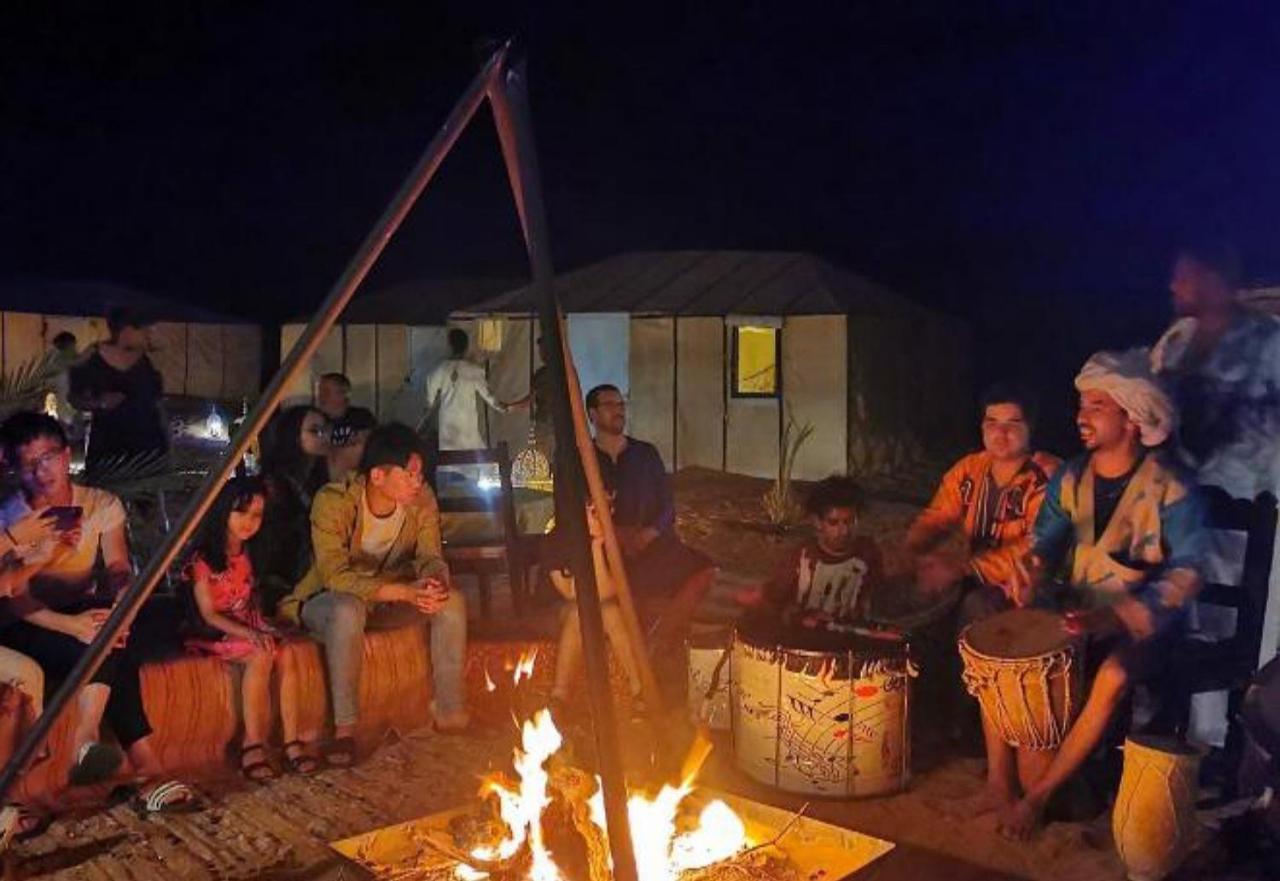 Roses Desert Camp Merzouga Exterior foto