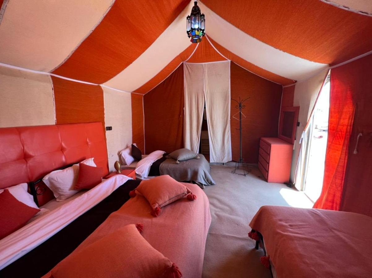 Roses Desert Camp Merzouga Exterior foto